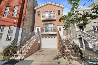 231 Hancock Avenue 2 #2, Jersey City, NJ 07307 - Photo 13