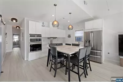 231 Hancock Avenue 2 #2, Jersey City, NJ 07307 - Photo 3