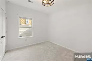 231 Hancock Ave 2, Jersey City, NJ 07307 - Photo 9