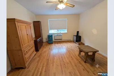 18B Lakeview Avenue, Leonia, NJ 07605 - Photo 11