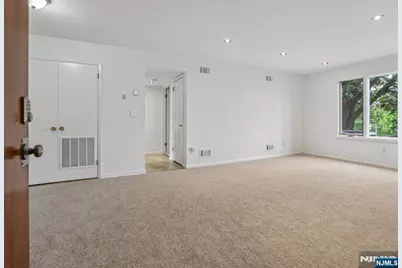 5 Jefferson Street 1 #1, Clifton, NJ 07014 - Photo 5