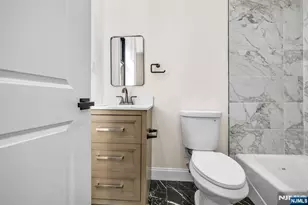 193 Homestead Rd, Paramus, NJ 07652 - Photo 21
