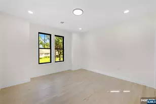 193 Homestead Rd, Paramus, NJ 07652 - Photo 19