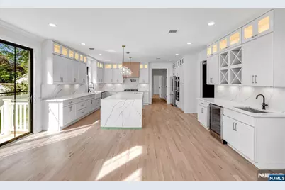 193 Homestead Road, Paramus, NJ 07652 - Photo 13
