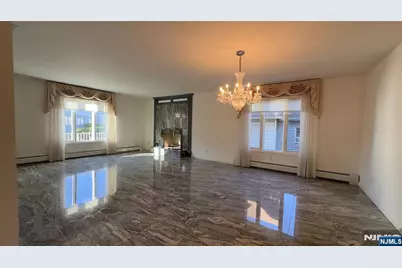 1604 John Street 1 #1, Fort Lee, NJ 07024 - Photo 5