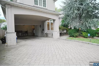 1033 Harvard Place, Fort Lee, NJ 07024 - Photo 23