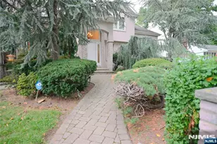 1033 Harvard Pl, Fort Lee, NJ 07024 - Photo 25
