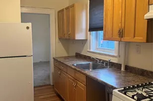 100 S Washington Ave 3, Bergenfield, NJ 07621 - Photo 3