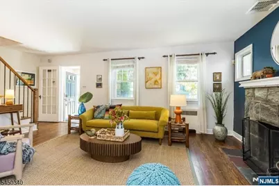 195 Stonehouse Road, Bloomfield, NJ 07028 - Photo 5