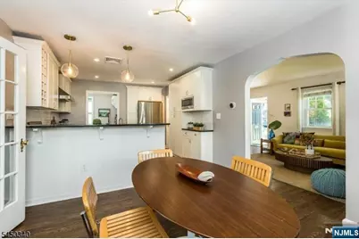195 Stonehouse Road, Bloomfield, NJ 07028 - Photo 11