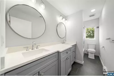 506 Westview Avenue, Cliffside Park, NJ 07010 - Photo 21