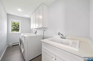 506 Westview Ave, Cliffside Park, NJ 07010 - Photo 23
