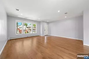 506 Westview Ave, Cliffside Park, NJ 07010 - Photo 3