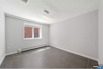 506 Westview Avenue, Cliffside Park, NJ 07010 - Photo 27
