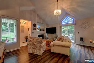 39 Ridgeview Terrace, Jefferson Township, NJ 07438 - Photo 9
