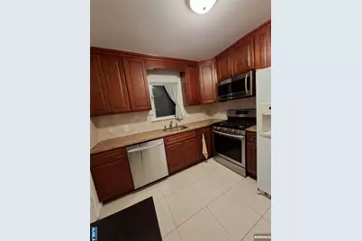 596 Broad Avenue, Leonia, NJ 07605 - Photo 3