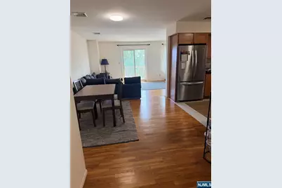 635 5th A #A, Carlstadt, NJ 07072 - Photo 3