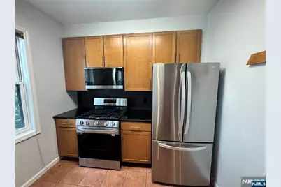 515 30th Street 2B #2B, Union City, NJ 07087 - Photo 7