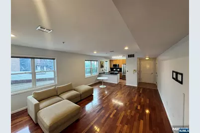 515 30th Street 2B #2B, Union City, NJ 07087 - Photo 1