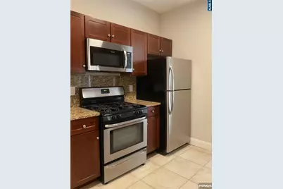 375 Undercliff Avenue 5 #5, Edgewater, NJ 07020 - Photo 11