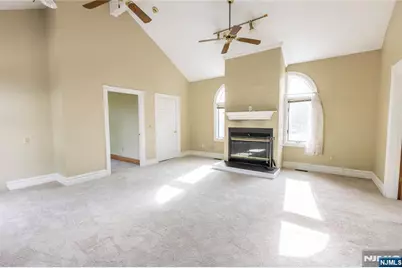 22 Serafin Place, Glen Rock, NJ 07452 - Photo 13