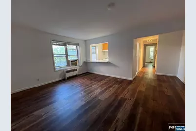 2340 Linwood Avenue 4D #4D, Fort Lee, NJ 07024 - Photo 9