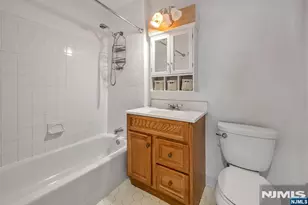 1140 Stafford St, Mahwah, NJ 07430 - Photo 11