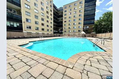 2185 Lemoine Avenue 6P #6P, Fort Lee, NJ 07024 - Photo 9