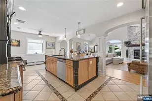 599 Oak Ave, Saddle Brook Township, NJ 07663 - Photo 9