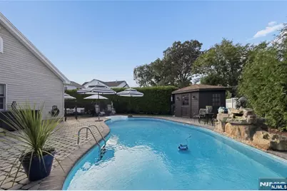 599 Oak Avenue, Saddle Brook Township, NJ 07663 - Photo 39