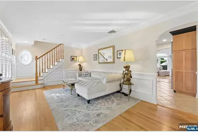 599 Oak Avenue, Saddle Brook Township, NJ 07663 - Photo 5