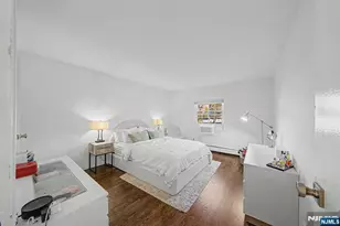 39 Wedgewood Dr 111, Verona, NJ 07044 - Photo 11