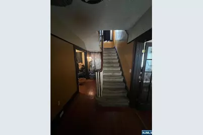 264 Park Street, Hackensack, NJ 07601 - Photo 9