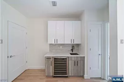 520B 6th Street 2 #2, Palisades Park, NJ 07650 - Photo 15