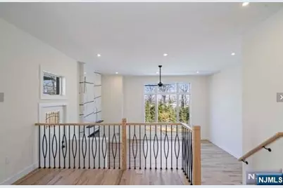 520B 6th Street 2 #2, Palisades Park, NJ 07650 - Photo 5