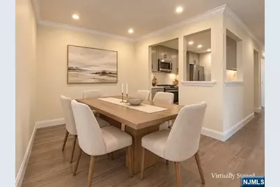 100 Crown Court 461 #461, Edgewater, NJ 07020 - Photo 11