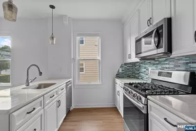 97 Bergen Street 1st Fl #1ST FL, Garfield, NJ 07026 - Photo 3
