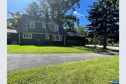 481 Piermont Road, Closter, NJ 07624 - Photo 9