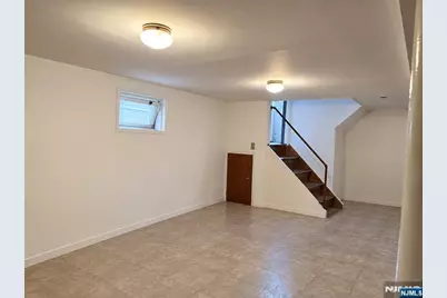 55 Garrison Street, Newark, NJ 07105 - Photo 27