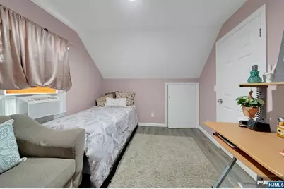 33 E Passaic Street, Rochelle Park Township, NJ 07662 - Photo 23
