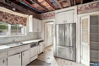 523-525 Lake, Newark, NJ 07104 - Photo 17