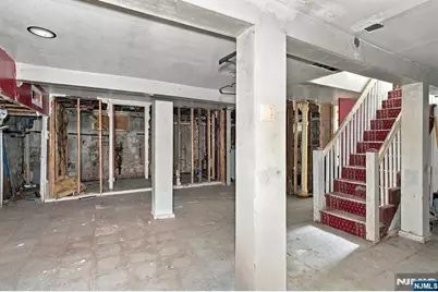 523-525 Lake, Newark, NJ 07104 - Photo 31