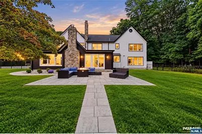 8 Airmont Avenue, Mahwah, NJ 07430 - Photo 43