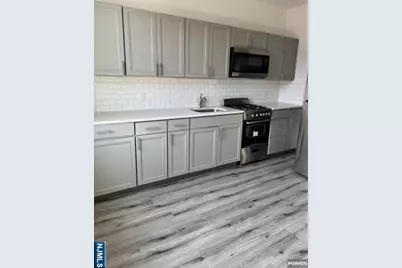 315 70th Street 2 #2, Guttenberg, NJ 07093 - Photo 1