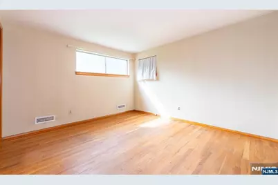 8 John Street, Lincoln Park, NJ 07035 - Photo 13