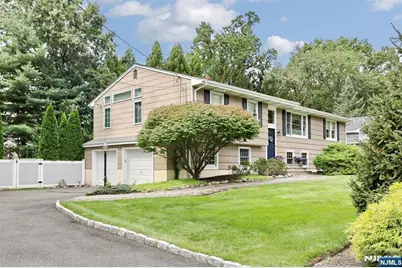 23 Hamilton Street, Allendale, NJ 07401 - Photo 3
