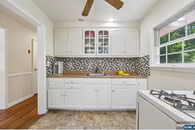 779 Newcomb Road, Ridgewood, NJ 07450 - Photo 11
