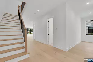 16 Feldman, Paramus, NJ 07652 - Photo 15