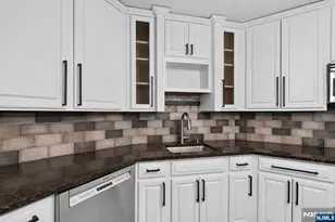 1020 Harmon Cove Tower 1020, Secaucus, NJ 07094 - Photo 13