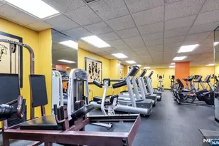 1020 Harmon Cove Tower 1020, Secaucus, NJ 07094 - Photo 49